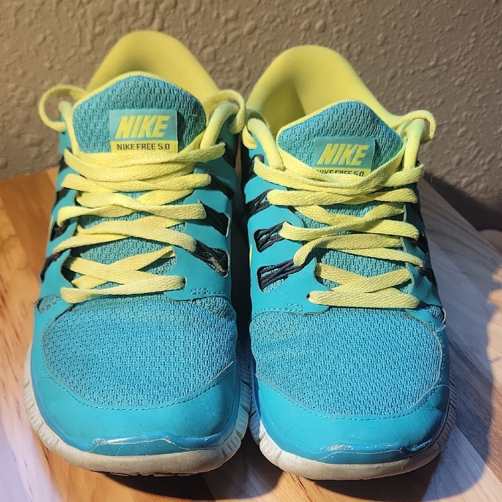 Nike Sneakers